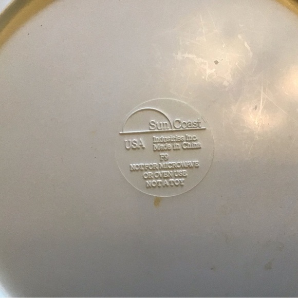 🍽️ ★❦꒒ik୧⌵♡⌵N୧w❦★ AUCTION PRICE👩🏻‍⚖️ Camp Out Bubbles Plastic Melamine Plate - Picture 3 of 4